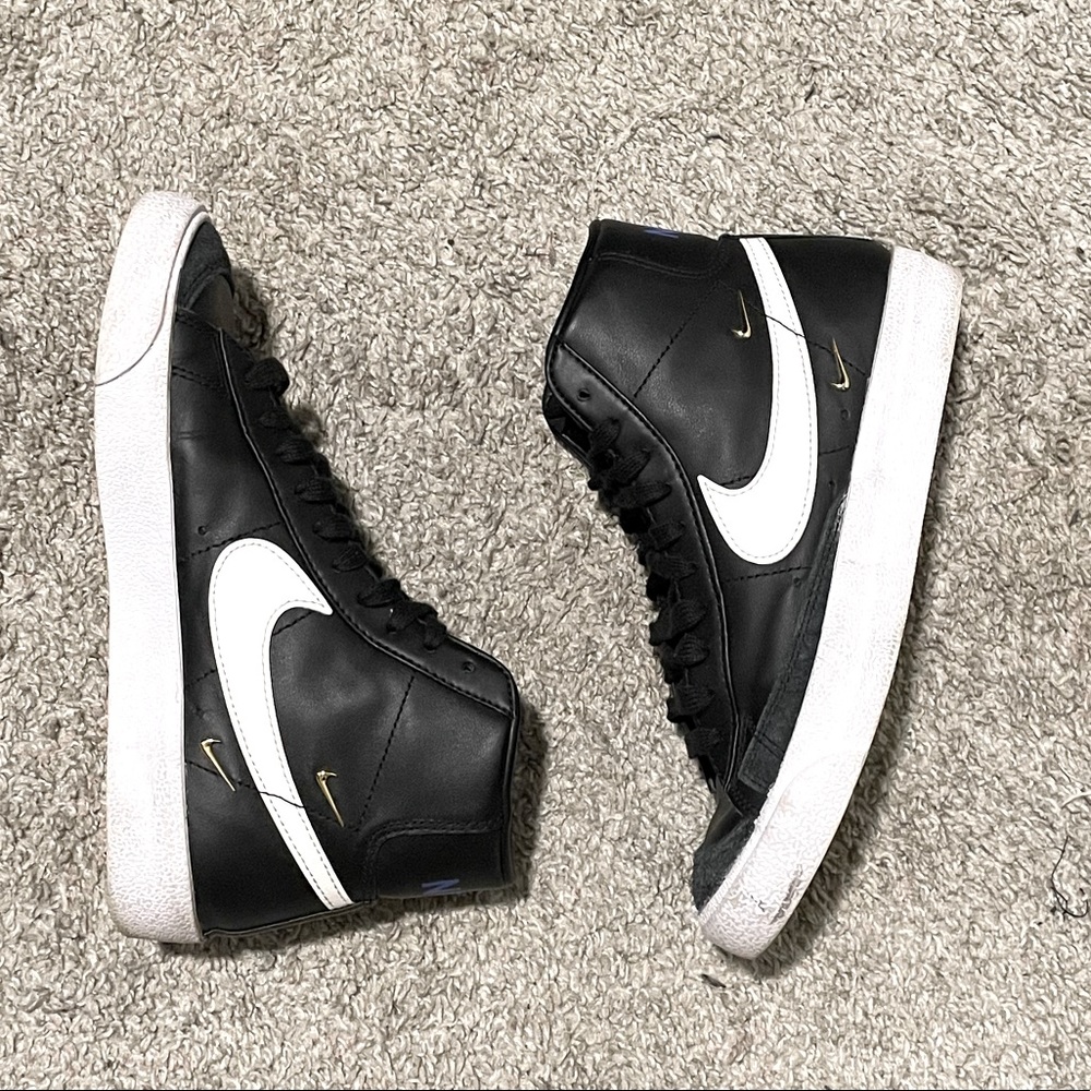 Women’s Nike Blazer Mid ‘77 SE